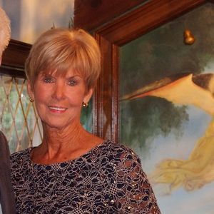 Meet your Posher, Dee